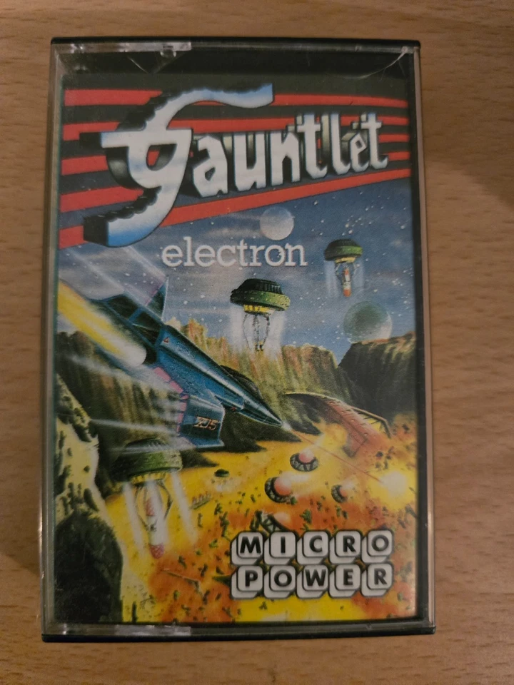 Gauntlet - Program / Micro Power Software - Acorn Electron Tape - Image 1 of 1