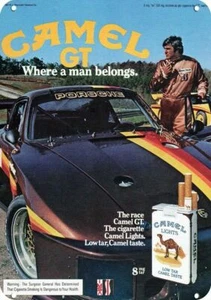 Letrero de metal réplica decorativa de auto de carreras Camello Cigarettes & GT 1981 Race y Porsche - Imagen 1 de 1