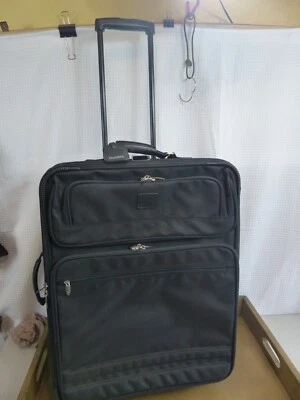 Dakota by Tumi Black 26” Upright Wheeled A Way Packing Case w/ Suiter 26x20x10" - Image 1 of 4