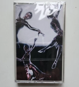 Finneas - Optimist - Cassette 2021 NEW & SEALED - Picture 1 of 2
