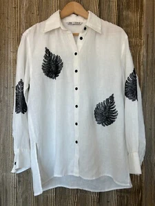 Zara Leinen Top mit Knopfleiste schwarz Perlen Blätter Art To Wear Lagenlook Oversize S - Bild 1 von 10