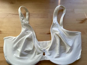 Lilyette by Bali Off White Underwire Bra # 0904 Size 36DD - Picture 1 of 4