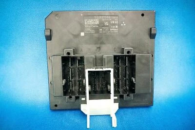 Centralina Bordnetz VW Passat B8 3G Lift 5Q1937084 - Immagine 1 di 4