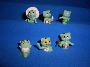 Beach Pool CATS Kittens Kitties Set of 6 Miniature Plastic Surprise Toy FIGURINE - Picture 1 of 6