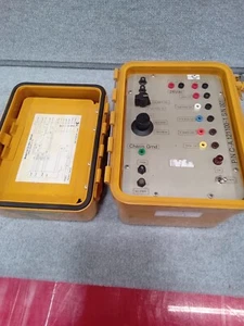 Loadbank Calibration Test Set MODEL C-A 121100-1 - Picture 1 of 2