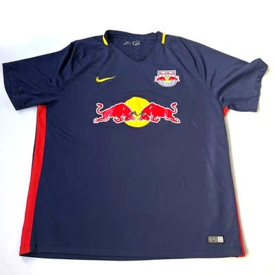CAMISETA CAMISETA NIKE 2016-17 RED BULL SALZBURG 2XL Foto 1 de 4