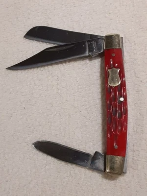 BOKER STAINLESS FOLDING 3 BLADE POCKET KNIFE MAGNUM - Image 1 of 4