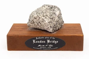 Auténtica pieza de granito del puente de Londres - Imagen 1 de 3