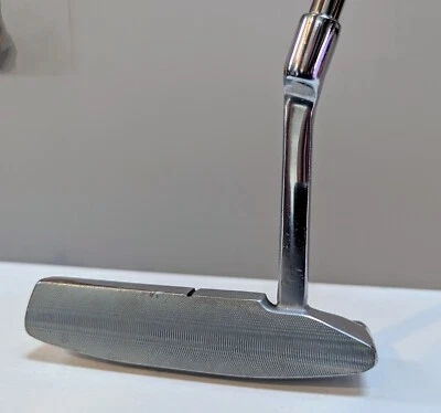 Milled Face Golden Bear Claw Blade Putter 35.5” Ultra Light Steel Shaft - Image 1 of 4