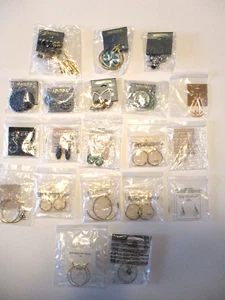 Women's Costume Jewelry Pierced Earring Lot 32 pair earrings Brand New - Picture 1 of 19