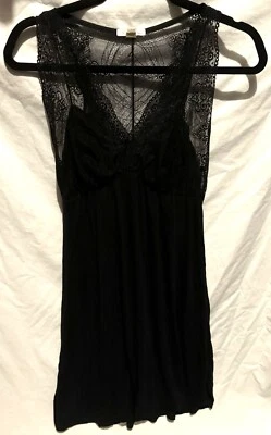 Vestido para dormir Fleur't para mujer sin mangas de encaje tejido negro talla grande Foto 1 de 4