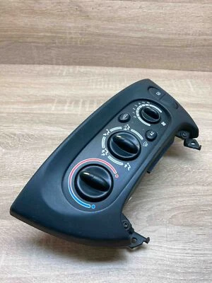 651947U 100886 Renault AC AIR Conditioning CONTROL Climate Used Valeo - Image 1 of 4