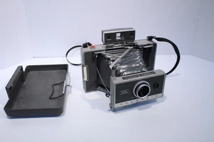 Vintage Polaroid 340 Automatic Land Camera - Untested - Picture 1 of 15