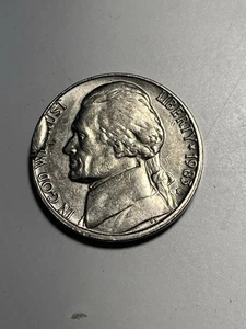 1983 P Nickel Die Cup Obverse - Picture 1 of 3