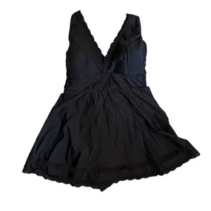 Torrid Badekleid Damen Größe 4/4XL Schwarz Spitze Rüschen Sommer Strand Badeanzug - Bild 1 von 6