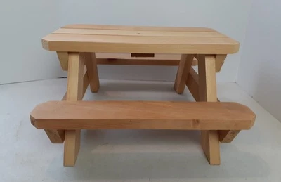 Mesa de picnic de madera maciza hecha a mano para muñecas American Girl de 18"+ 15" L x 8,5" Hx16" Foto 1 de 4