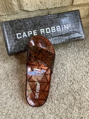 Cape Robbin Sliding Into The Jungle Slip On Sandal Size 6 NEW NIB - Image 1 of 3