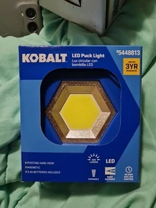 Kobalt LED💡Puck Light 1.5V 500-Lumen Battery-Power Portable Magnetic Work Light - Picture 1 of 2