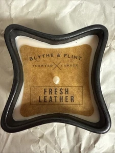 Vela de cuero fresco Blithe & Flint - Imagen 1 de 3