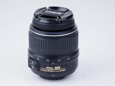 Lente Nikon AF-S 18-55mm f/3.5-5.6 G II ED DX USADA - Imagem 1 de 4