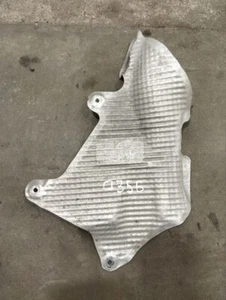 Heat Shield Porsche PANAMERA 2018 971825729H - Picture 1 of 3