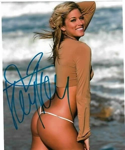 SEXY WWE KELLY KELLY BARBIE BLANK Signed 8x10 Photo - Picture 1 of 1