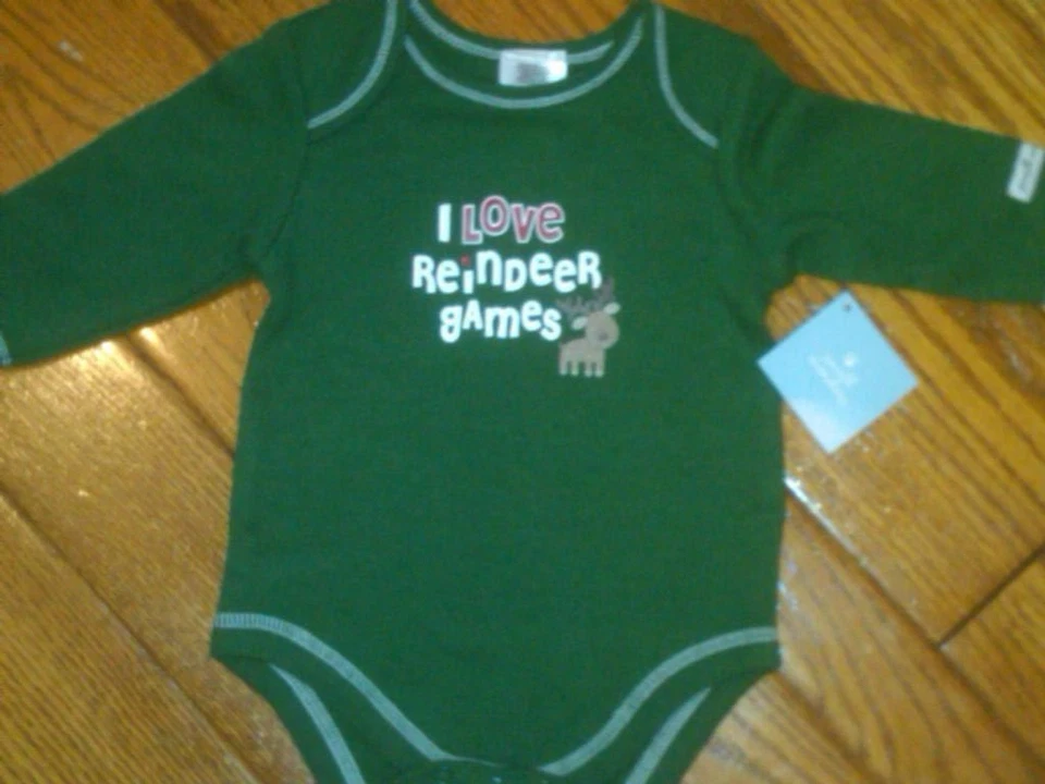 NWT INFANT BODYSUIT "I LOVE REINDEER GAMES" CHRISTMAS GREEN SIZE 0-3 MONTHS   - Image 1 of 1