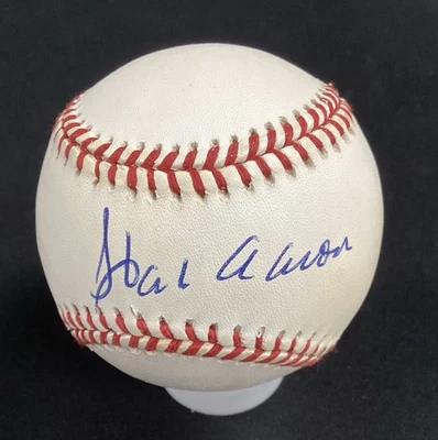 Hank Aaron Signed Baseball OMLB Atlanta Braves Autograph PSA/DNA - Image 1 of 4