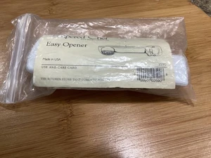 Pampered Chef Easy Opener Plastic Magnetic Bottle Can Tab Opener 2590 - Picture 1 of 10