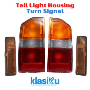 Fits SUZUKI VITARA SIDEKICK TRACKER ESCUDO REAR TAIL LIGHT HOUSING TURN SIGNAL - Picture 1 of 12