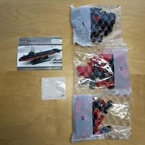 Sluban Nuclear Submarine Model M38-B0391 Scale 1:350 193pcs NO BOX 100% UNBUILT - Picture 1 of 6