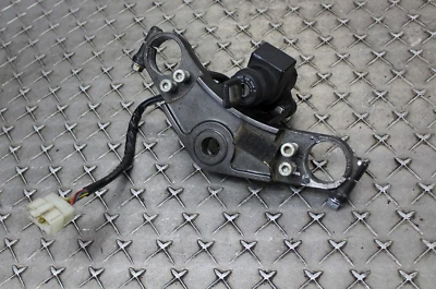 Kawasaki GPX600R ZX600C Ponte Forcella Sopra + Accensione Brace Superiore - Immagine 1 di 4