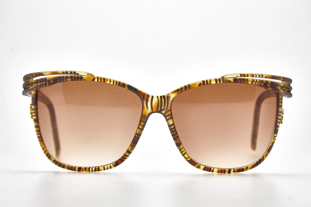 Preços baixos em Óculos de Sol Vintage Yves Saint Laurent | eBay