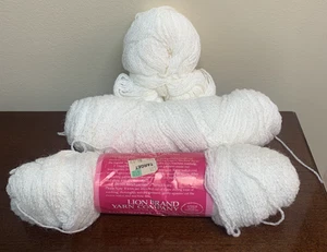 Lot Of Color #200 White Lion Brand Sayelle Pompadour Yarn - Picture 1 of 4