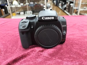 Canon EOS kiss X5 Digital SLR Camera 18-55mm IS II Lens From Japan - Picture 1 of 18