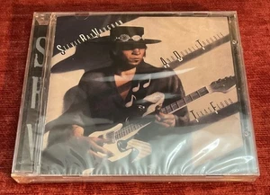 STEVIE RAY VAUGHAN - Texas Flood (1983) SEALED - Remaster mit 5 Bonustracks Blues - Bild 1 von 2