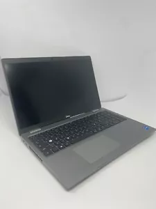 Dell Latitude 5520 Core i5-1145G7 15.6 " FHD 16Gb SSD 256Gb - Bild 1 von 4