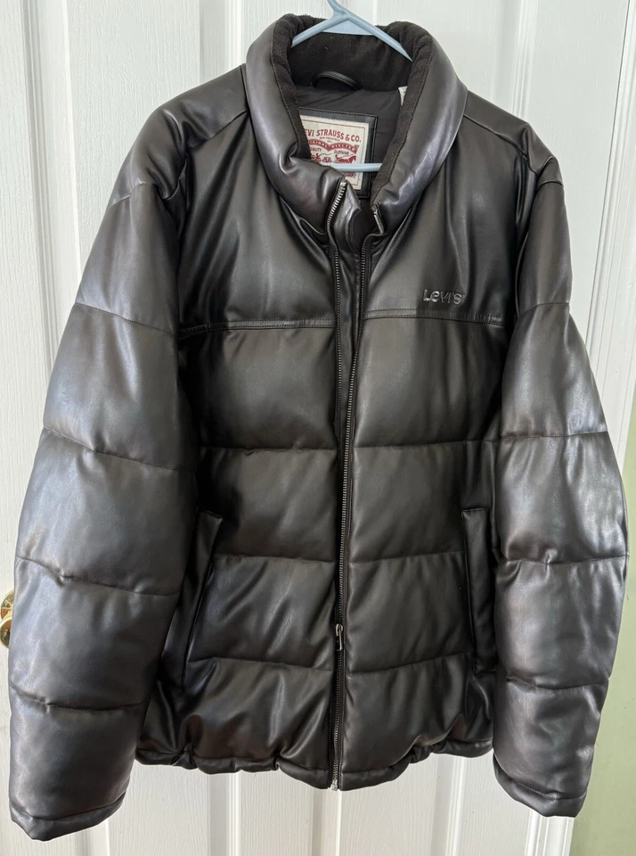 Levi's Men's Puffer Jacket Black Faux Leather Pattern Size XXL White/Red Label - Image 1 of 4