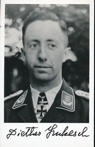 Diether Lukesch. Luftwaffe bomber pilot. Oakleaves winner. - Picture 1 of 1