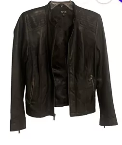 Genuine Black Leather Bomber Jacket Zippered Women’s Apt 9 Size Medium - Picture 1 of 9