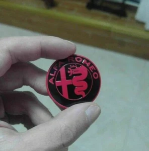 Steering Wheel Logo 40mm 2016 Red Black Alfa Romeo Giulietta Mito 147 159 Brera 156 4C - Picture 1 of 1