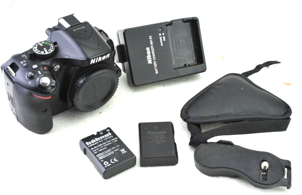 Nikon D5200 24.1MP DSLR Kamera, nur Body, Auslösungen /shutter count 67965 - Bild 1 von 4