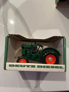 Deutz Diesel 1/16 Die-Cast Ertl - Picture 1 of 6