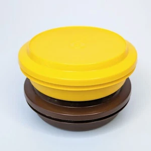 2 Tupperware Covered Dishes 1206 Serve N Seal Harvest Colors Yellow and Brown - Picture 1 of 7