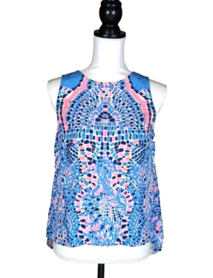 Lilly Pulitzer Top 女式 XS 蓝色 Zeta 无袖丝绸 Tic Tac 瓷砖露背 — 第 1/4 张图片