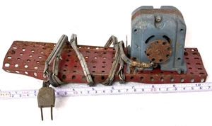 VINTAGE AUFRICHTER SET 120 VOLT WECHSELSTROMMOTOR A-49, A.C. GILBERT, SPIELZEUG, PROP, GESCHENK, TEILE, WIE BESEHEN - Bild 1 von 3