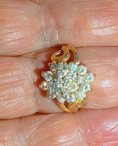 Nachlass 14k Gelbgold runder Diamant Cluster Cocktail Ring Größe 6,5 ((A206)) - Bild 1 von 5