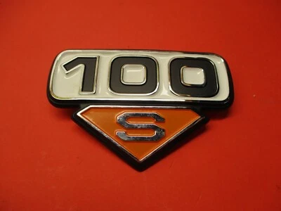 NUEVO EMBLEMA CUBIERTA LATERAL ORIGINAL HONDA CL100S NUEVO FABRICANTE ORIGINAL 87128-108-780 Foto 1 de 2