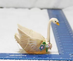 Cigno con Collo Fiori Addobbi Natalizi - Foto 1 di 7