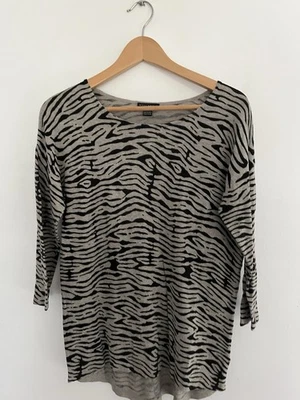 Mangas 3/4 Willi Smith tamanho pequeno estampa de animais - Imagem 1 de 4